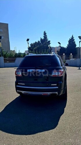 GMC Acadia-2