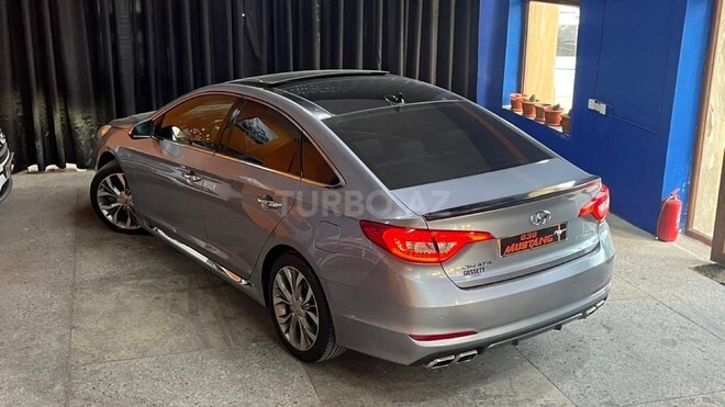 Hyundai Sonata-8