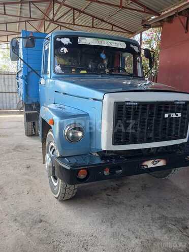GAZ 53-3
