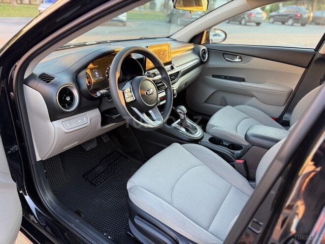 Kia Forte-12