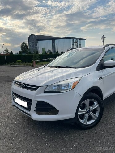 Ford Escape-13