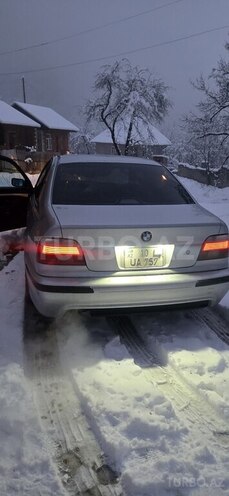 BMW 523-6