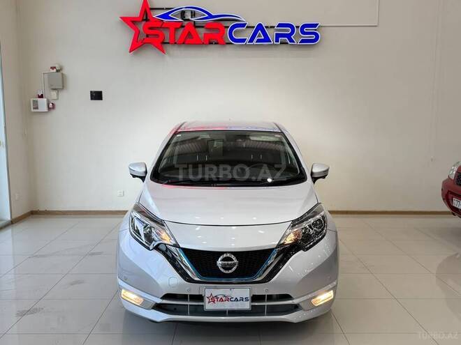 Nissan Note-5