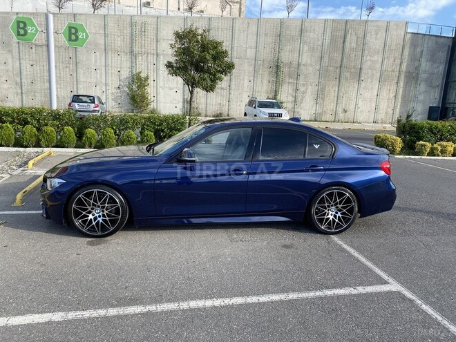BMW 330-3