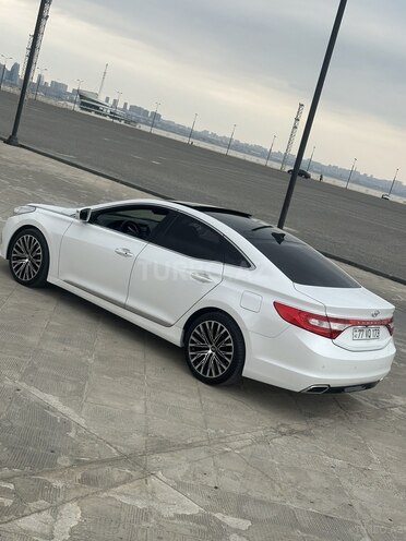 Hyundai Grandeur-4