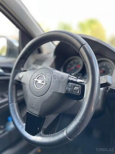 Opel Astra-16