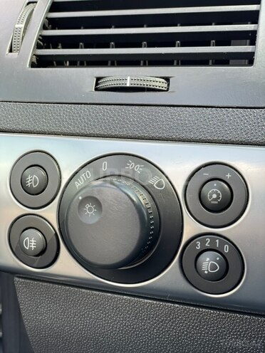 Opel Astra-13