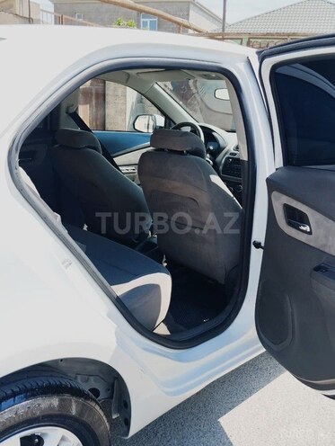 Chevrolet Cobalt-9