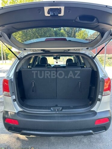 Kia Sorento-17