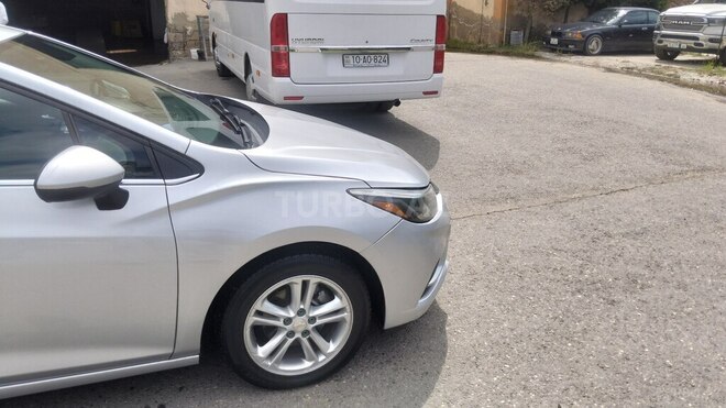 Chevrolet Cruze-4