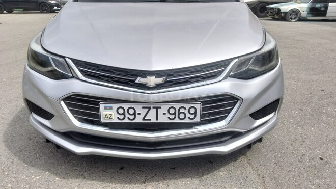 Chevrolet Cruze-1