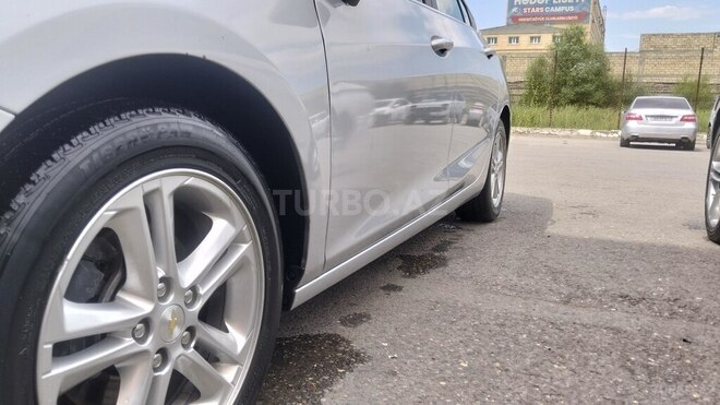 Chevrolet Cruze-7