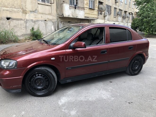 Opel Astra-3