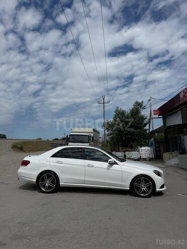Mercedes E 250-4