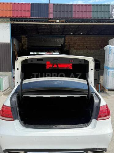 Mercedes E 250-6