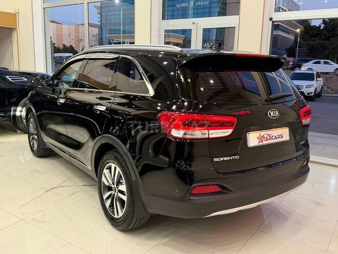 Kia Sorento-8