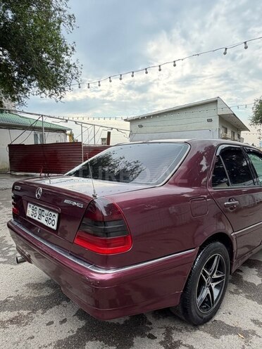 Mercedes C 220-10