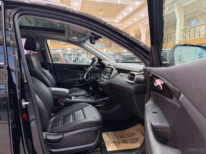 Kia Sorento-17