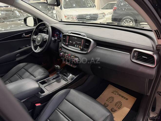 Kia Sorento-15