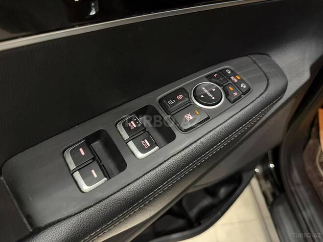 Kia Sorento-21