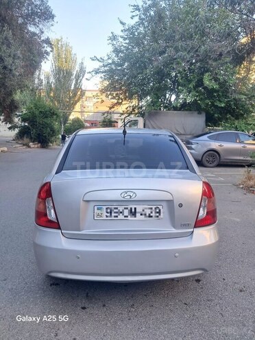 Hyundai Verna-6