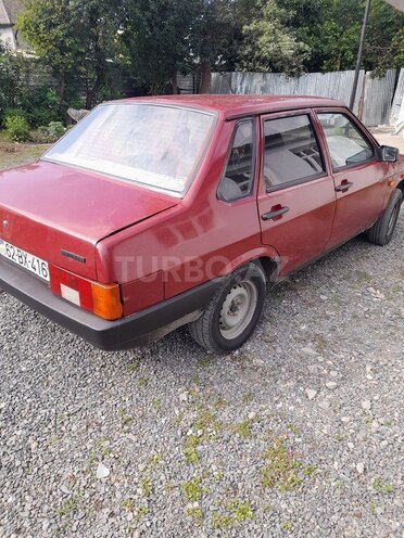 LADA (VAZ) 21099-2