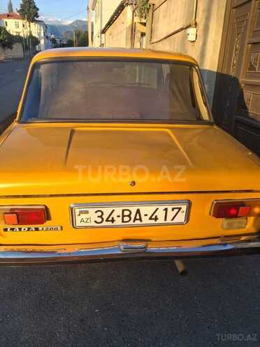 LADA (VAZ) 21011-2