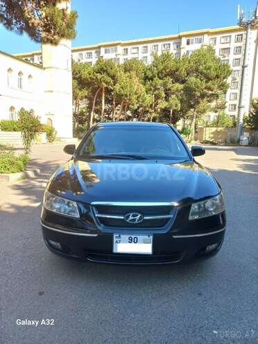Hyundai Sonata-1