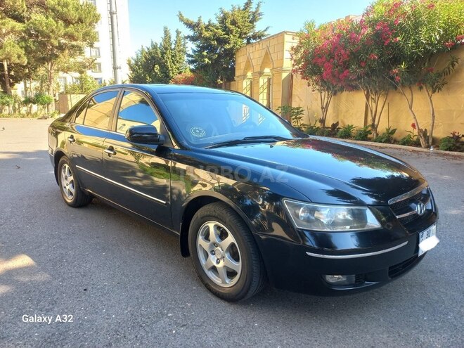 Hyundai Sonata-5