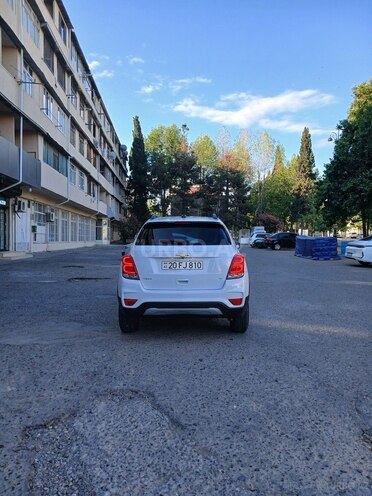 Chevrolet Trax-2
