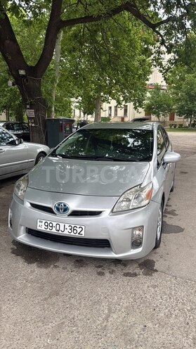 Toyota Prius-1