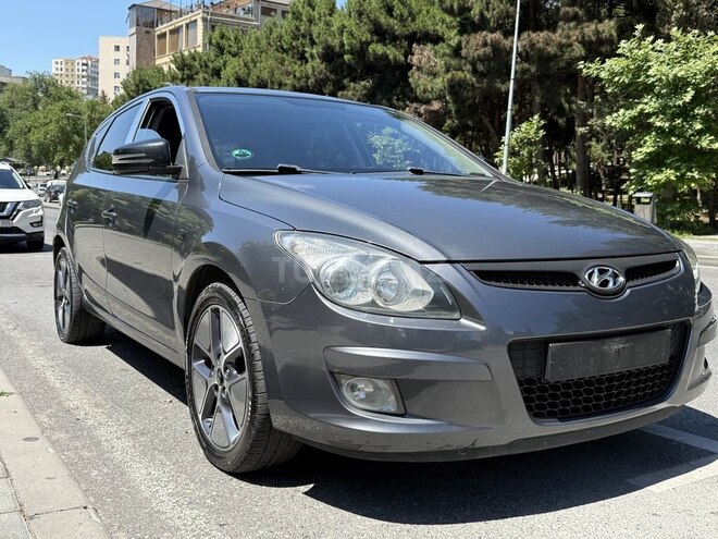 Hyundai i30-2