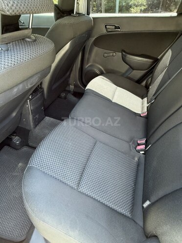 Hyundai i30-7