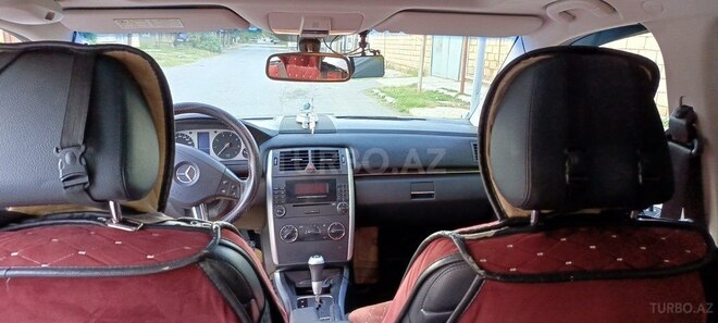 Mercedes B 170-17