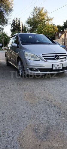 Mercedes B 170-4
