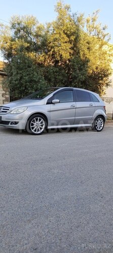 Mercedes B 170-5
