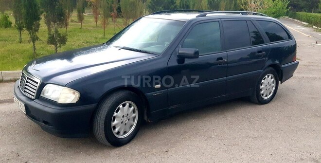 Mercedes C 220-8
