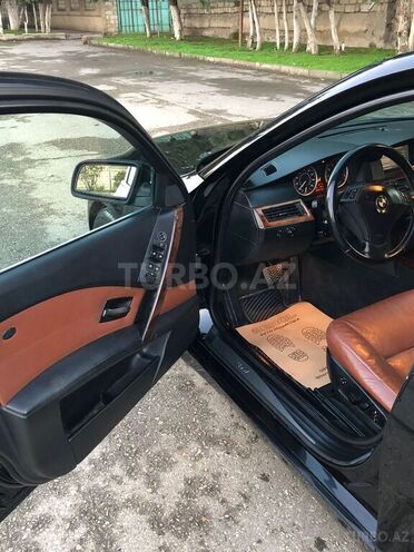BMW 530-13