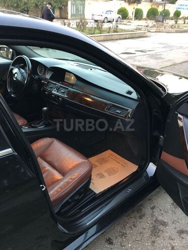 BMW 530-6