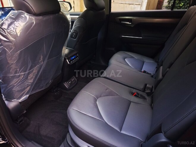 Toyota Highlander-20