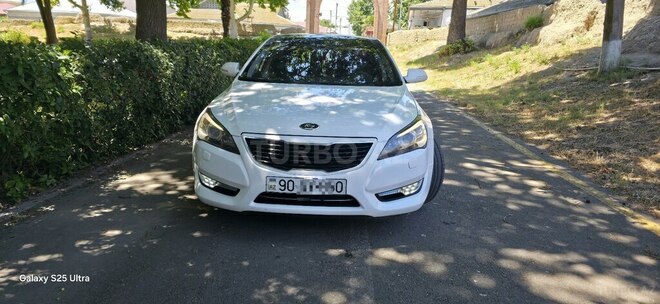 Kia Cadenza-1