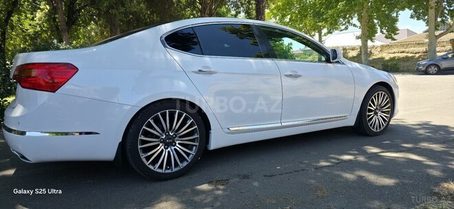 Kia Cadenza-5
