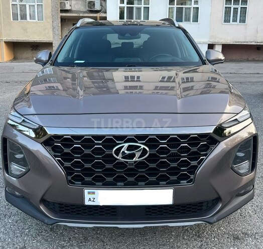 Hyundai Santa Fe-1