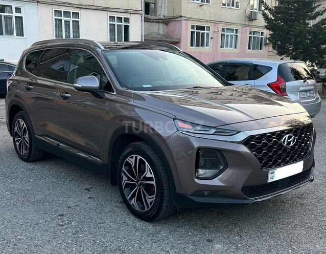Hyundai Santa Fe-3