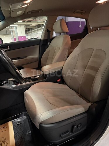 Kia Optima-8