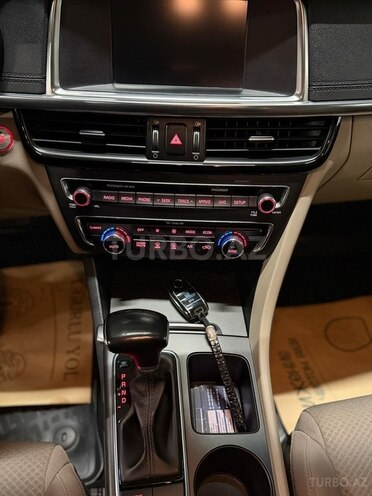 Kia Optima-15