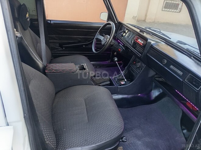 LADA (VAZ) 2107-9