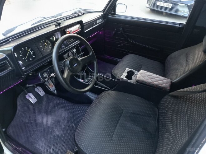 LADA (VAZ) 2107-17
