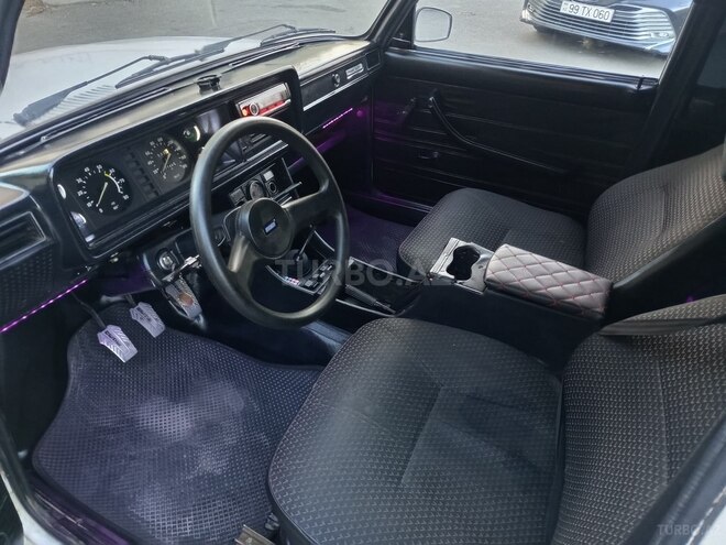LADA (VAZ) 2107-20