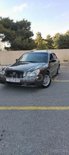 Hyundai Sonata-1